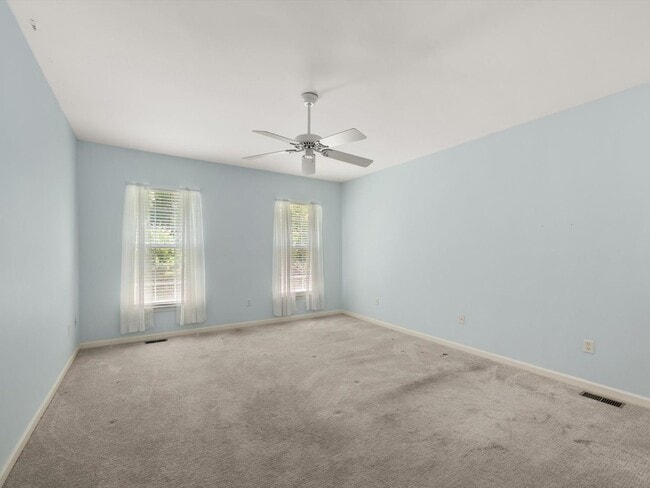 Building Photo - 9 Penhurst Ct