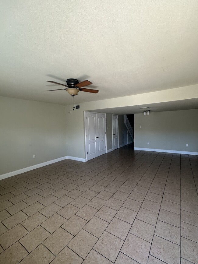 Lower floor layout varies per apartment - 8540 Huntington Park Dr