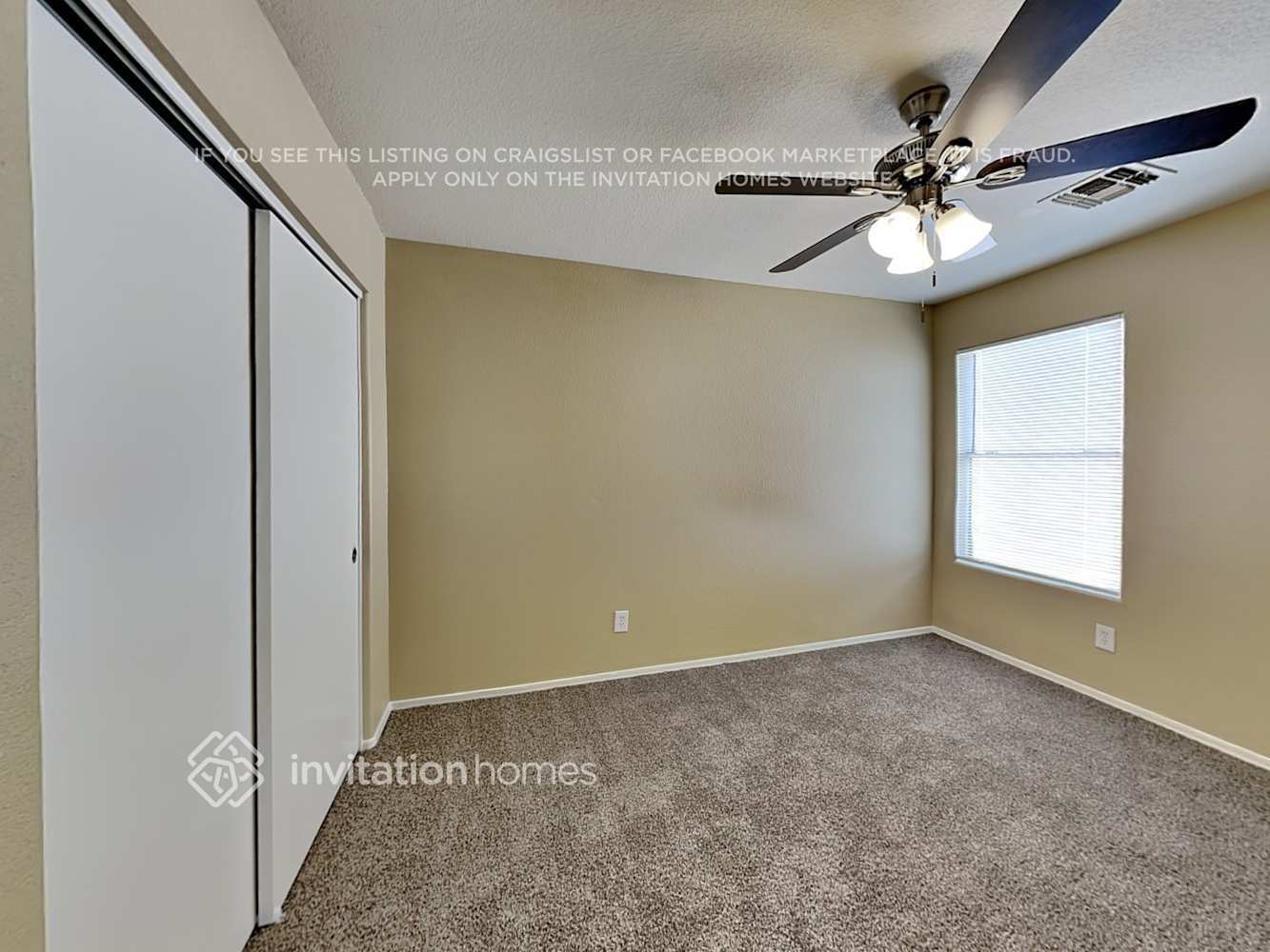 Building Photo - 5946 N 74th Dr