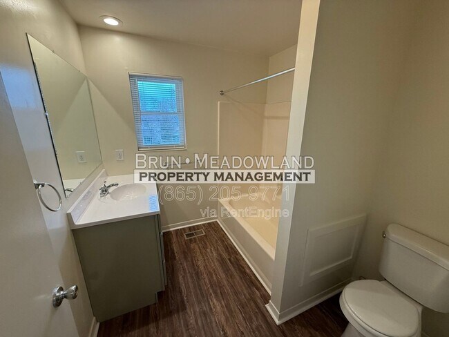 Building Photo - 2023 Belle Terra Rd