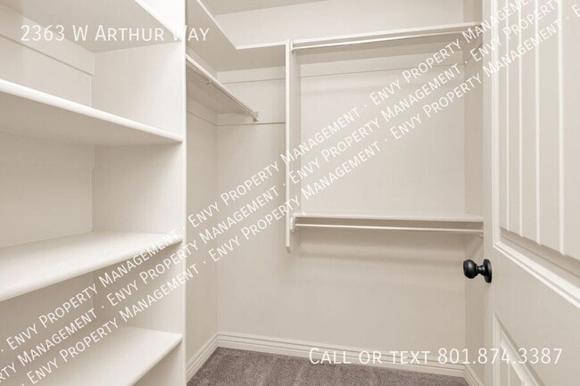 Building Photo - 2363 Arthur Way