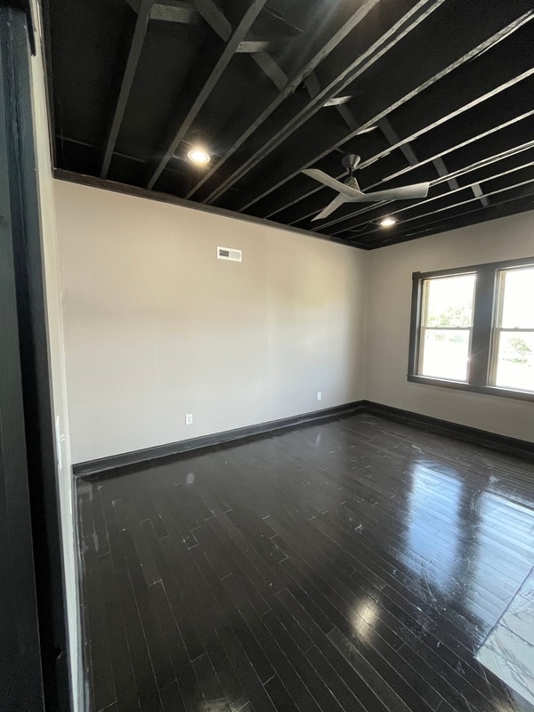 Building Photo - 2832 Stanton Ave