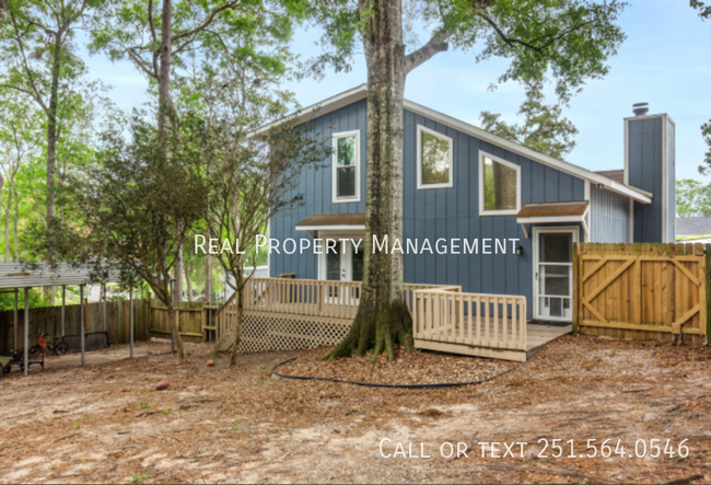 Building Photo - 7044 Carrabelle Key