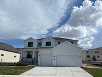 Building Photo - Brand New, Never Occupied Basement Apartment