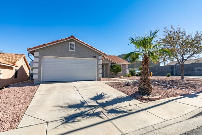 Building Photo - Charming Single-Story 3 bed Home with RV P...