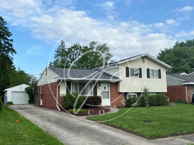 Primary Photo - "Charming upgraded 3 bedroom home in Holland.