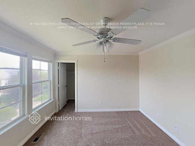 Building Photo - 206 N Coolidge Way