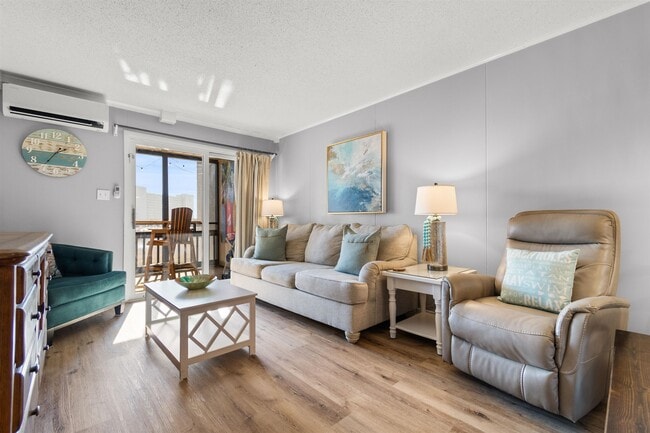 Building Photo - 9501 Maison Ct