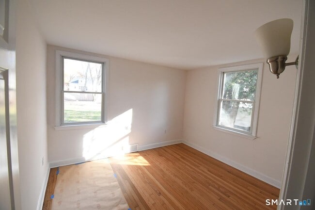 Building Photo - 509 North St