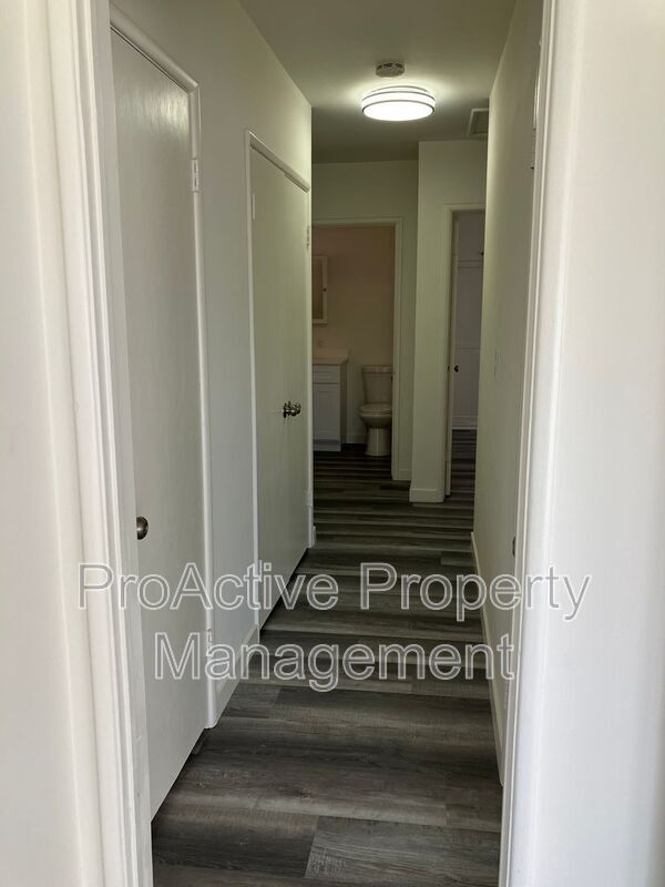 Building Photo - 320 N Atlantic Blvd