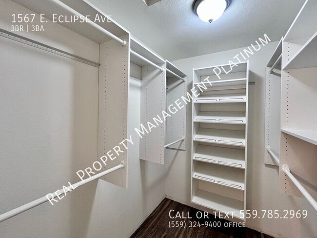 Building Photo - 1567 E Eclipse Ave
