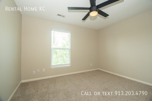 Building Photo - 18755 W 153rd Terrace
