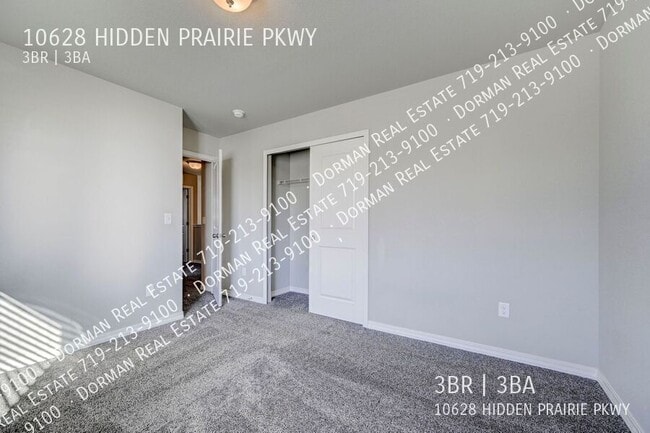Building Photo - 10628 Hidden Pr Pkwy