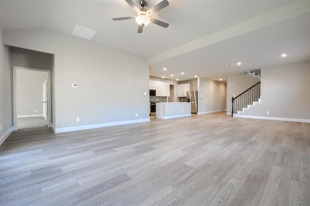 Building Photo - 603 Stagg St