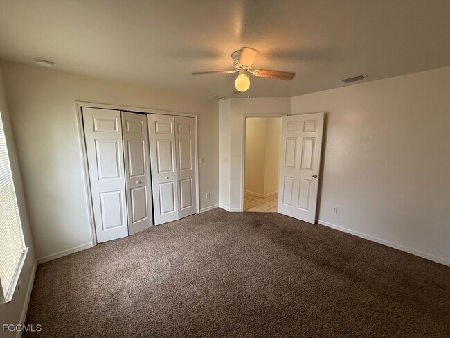 Building Photo - 1093 Countess Ave