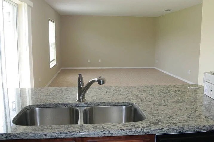 Building Photo - 31046 Temple Stand Ave