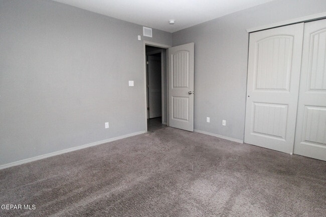 Building Photo - 12741 Tre Maximiliano Ave