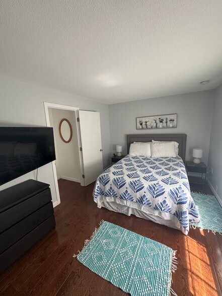 Building Photo - 6 Wood Sorrel Trl