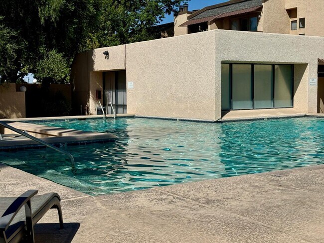 Building Photo - 7620 E Callisto Cir