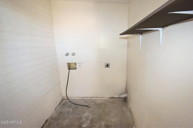 Building Photo - 4553 E Caballero Cir