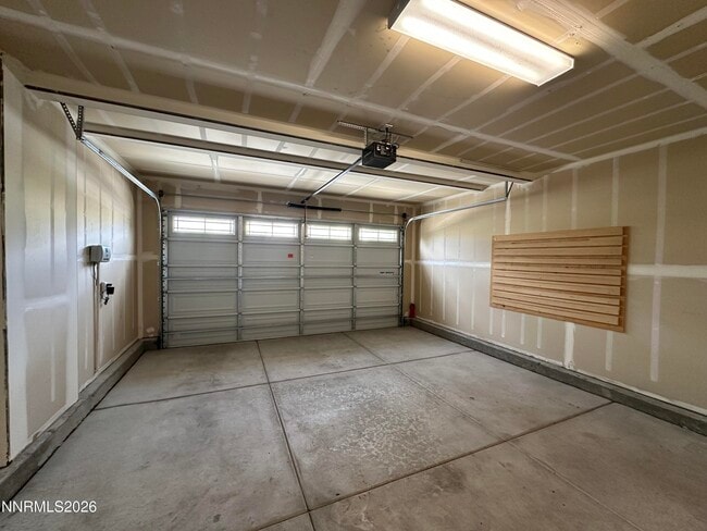 Building Photo - 3885 Silent Pebble Wy