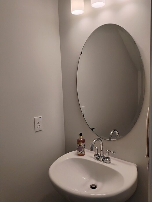 Building Photo - Ovation @ Sweetbrier