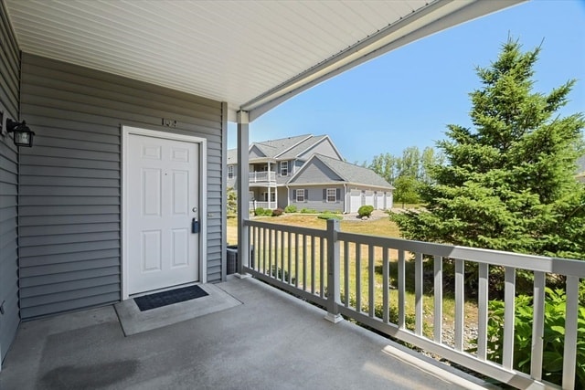 Front Door - 3020 E Stillwater Lndg