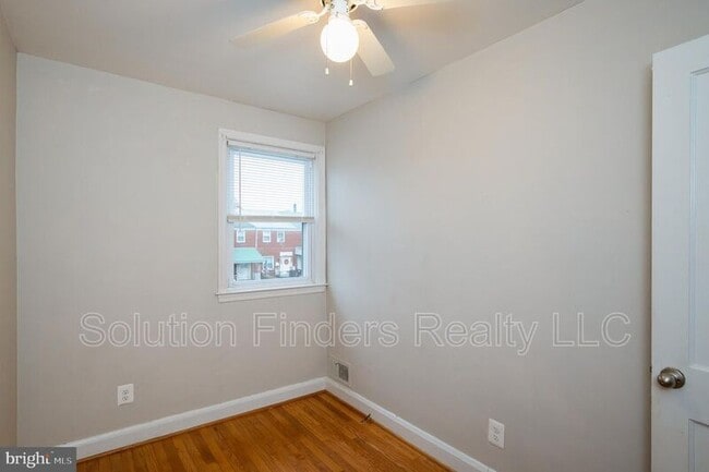 Building Photo - 2110 Coralthorn Rd