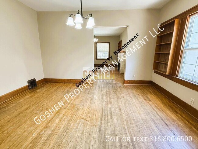 Building Photo - 365 N Vassar Ave