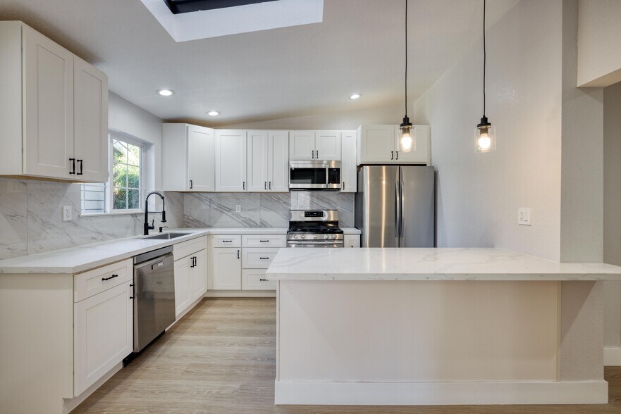 Building Photo - 2915 Filbert St