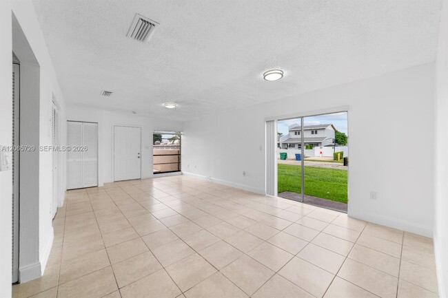Building Photo - 19528 NW 55th Cir Pl
