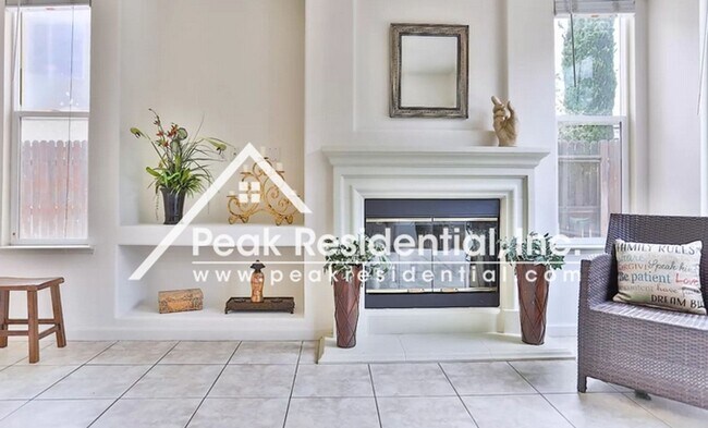 Building Photo - Spacious Elk Grove 4bd/2ba Home with 2 Car...