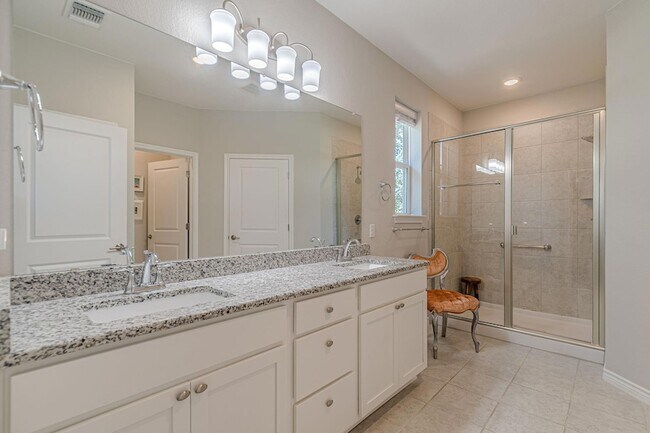 Building Photo - 108 Mulligan Dr