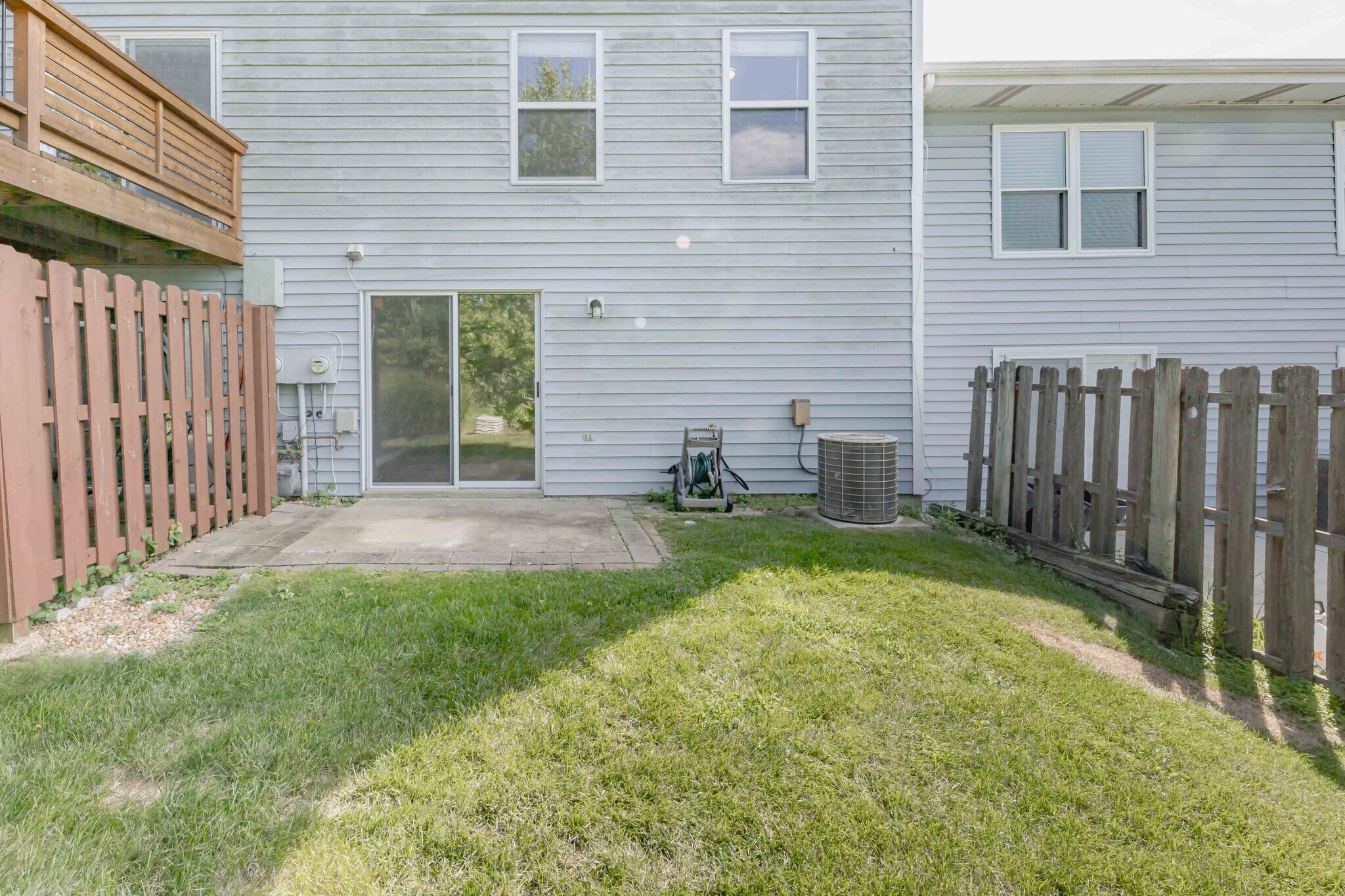 Building Photo - 3172 Meadow Trail Dr