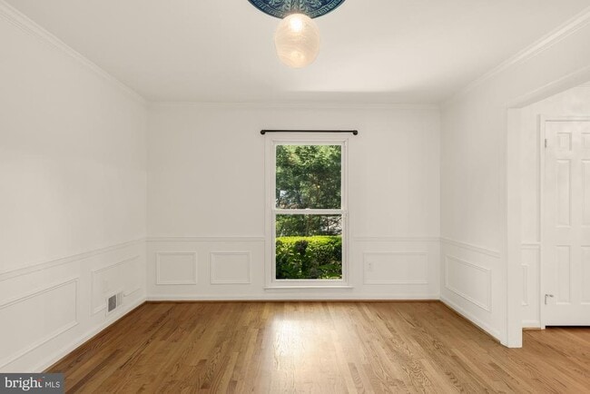 Building Photo - 1318 Round Oak Ct