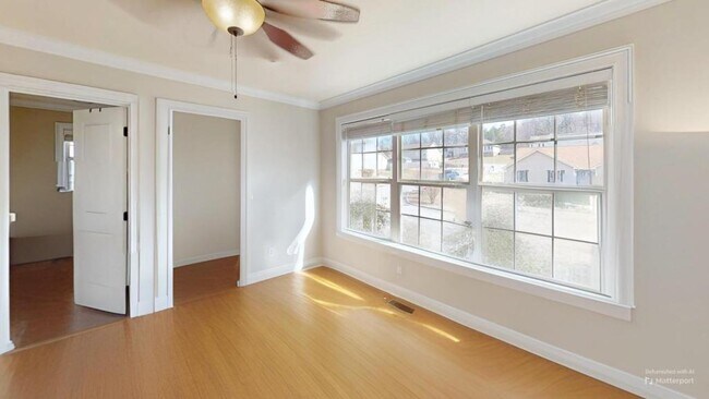 Building Photo - 9316 Shingle Oak Dr