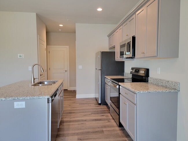 Building Photo - 262 Sage Blvd