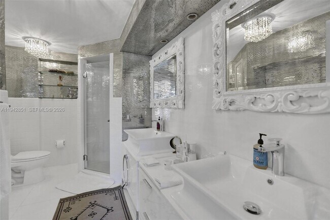 Building Photo - 286 Bal Bay Dr