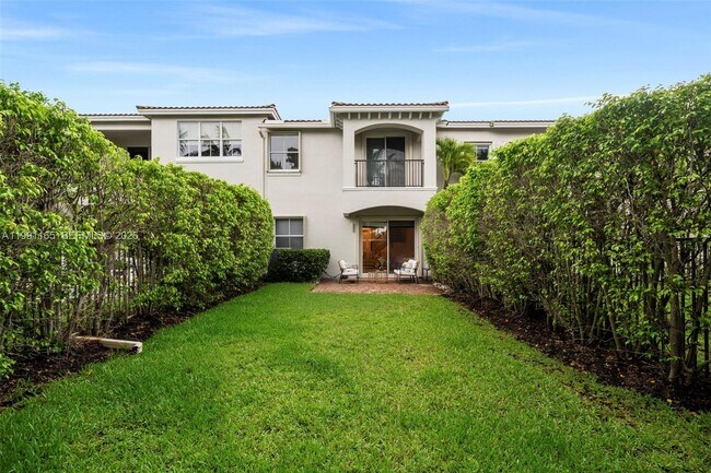 Building Photo - 896 Spinnaker Dr