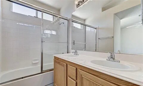 Building Photo - 5917 Briar Rose Ln