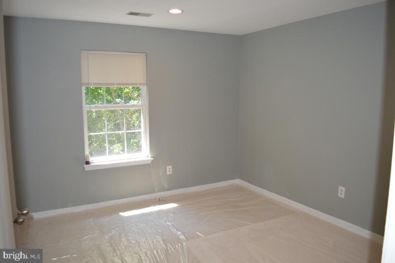 Building Photo - 4402 Birchtree Ln