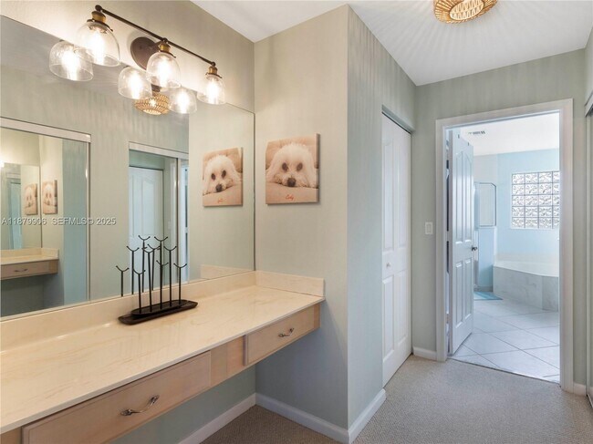 Building Photo - 2549 Egret Lake Dr