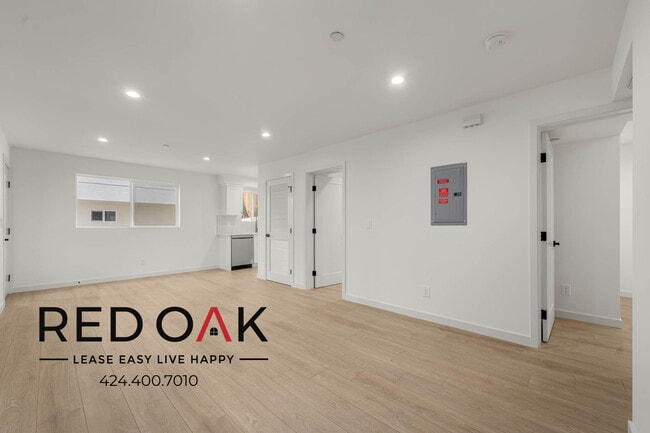 Building Photo - 415 N La Fayette Park Pl