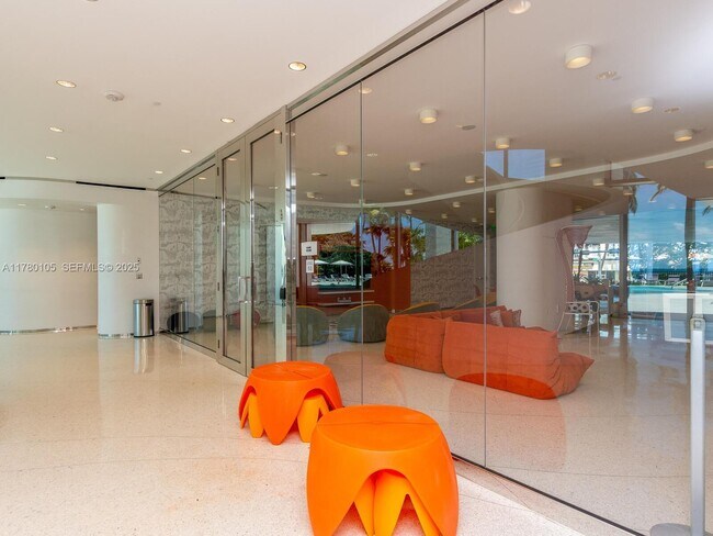 Building Photo - 16901 Collins Ave