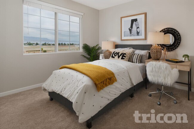 Building Photo - 36397 Amigos Ct