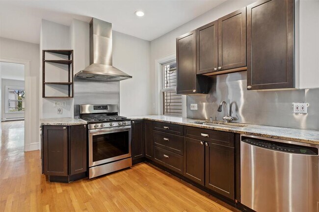 Building Photo - 240 Harrison Ave