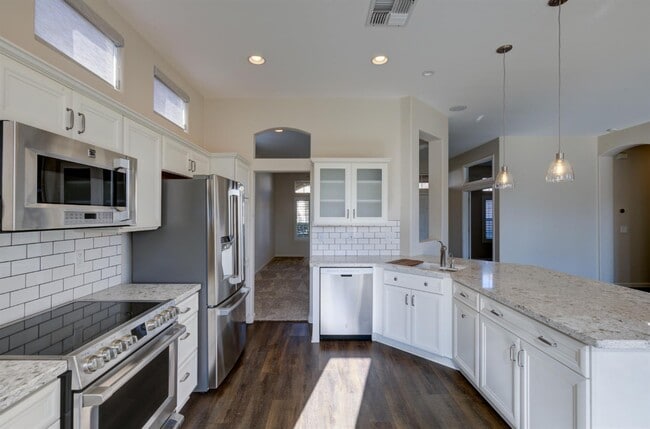Building Photo - 4611 W Rio Bravo Dr