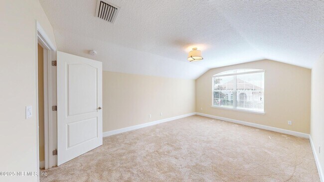 Building Photo - 4786 Yacht Ct