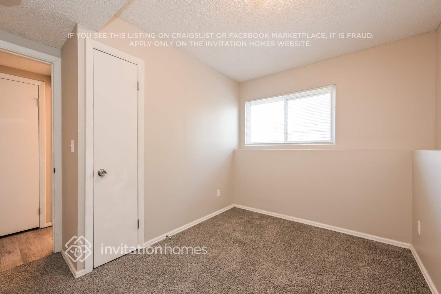 Building Photo - 4406 S Biscay Way