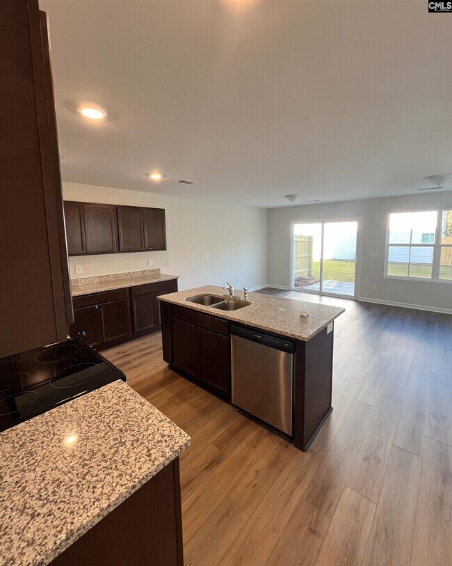 Building Photo - 330 Canary Grass Ct